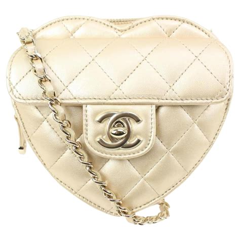 vintage chanel bag heart|chanel cc in love bag.